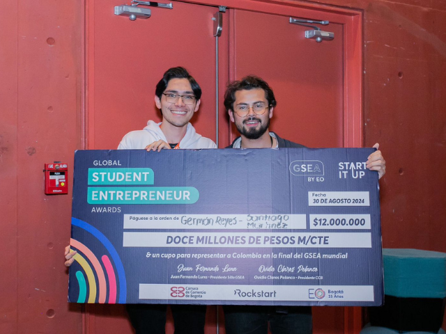 Ingenieros biomédicos ganan el primer puesto en el Global Student Entrepreneur 