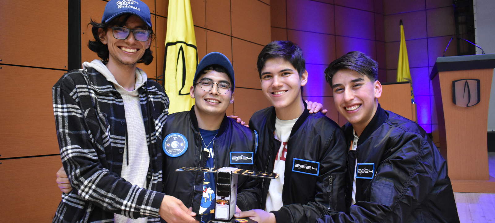 Uniandinos ganan primer puesto en el Codefest Ad Astra 2024 dedicado a la seguridad espacial de Colombia 