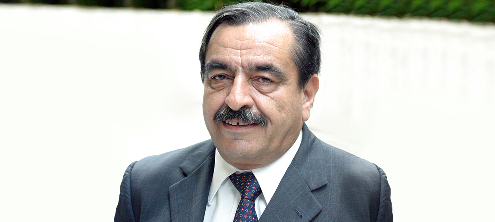 Luis Enrique García, nuevo profesor honorario de la Universidad de los Andes
